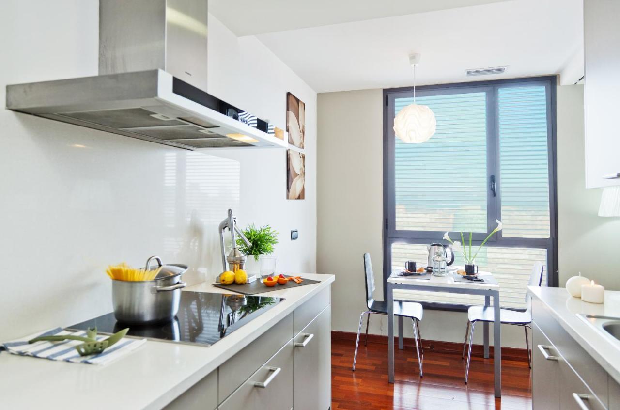 Victoria Diagonal Mar Barcelona Apartment Екстериор снимка